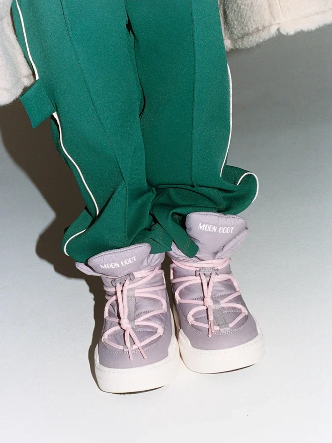 Junior Park Lilac Lace Mid Boots Junior Park Lilac Lace Mid Boots